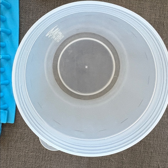 Paw Cleaner - Picture 3 of 5